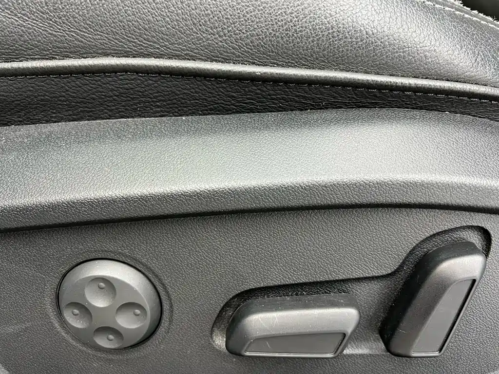 Audi Q2L 2021 — фото 6
