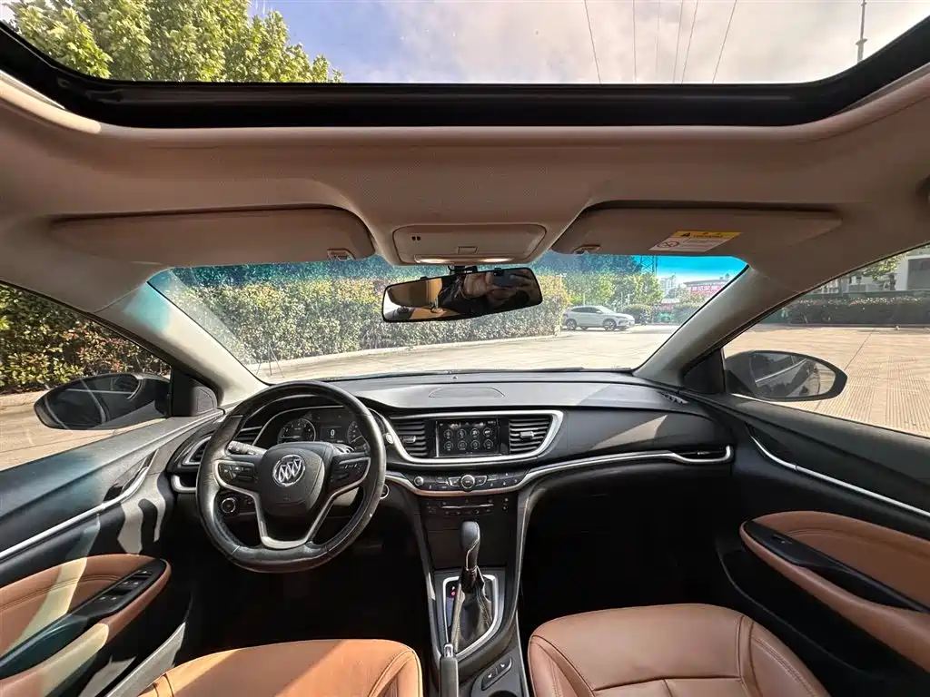 Buick Excelle 2017 — фото 28
