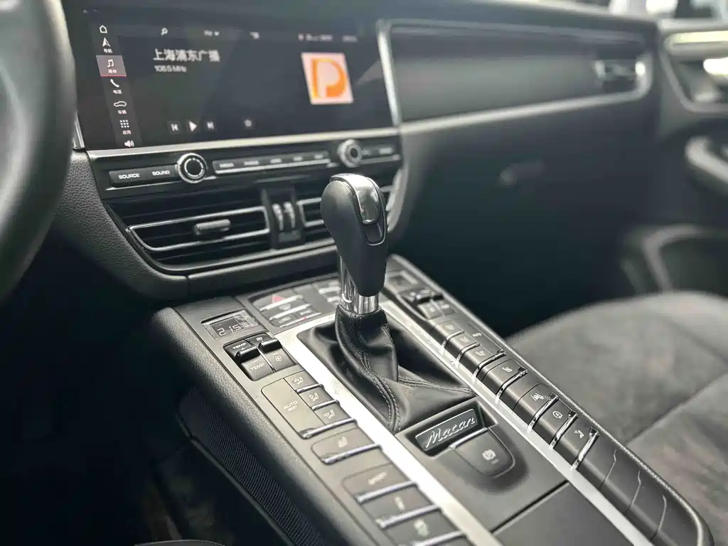 Porsche Macan 2020 — фото 19