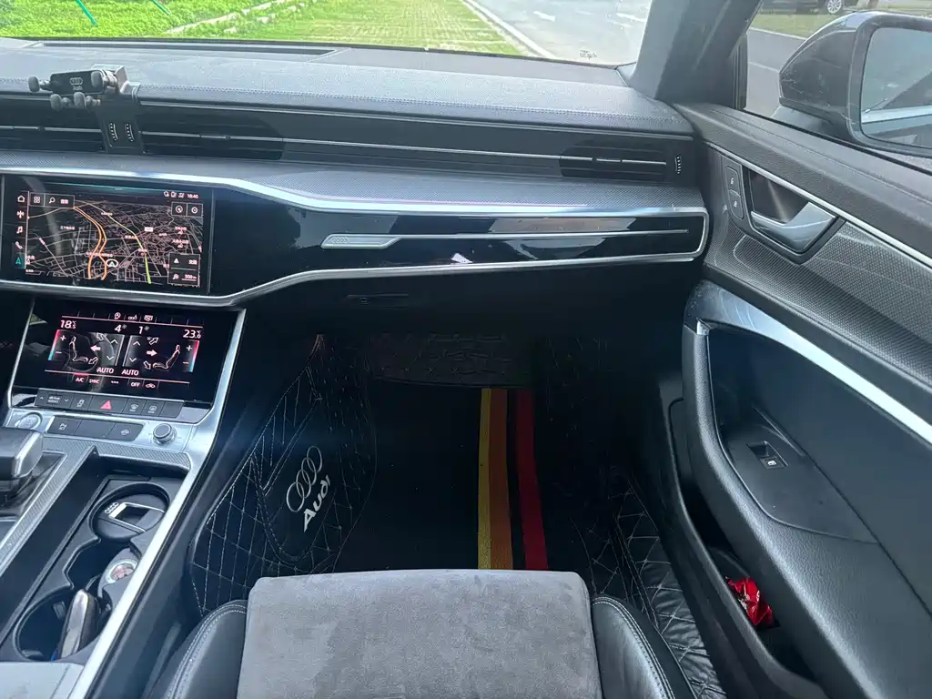 Audi A6L 2020 — фото 17