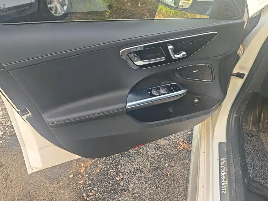 Mercedes-Benz C-Class 2022