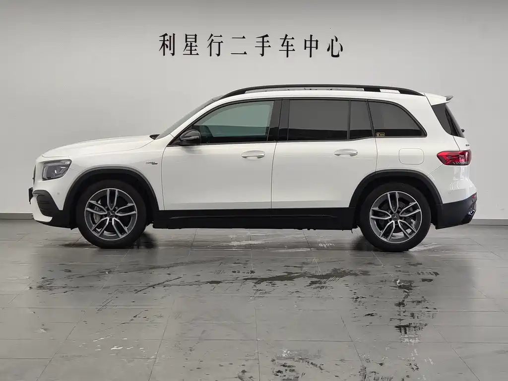 Mercedes-Benz GLB AMG 2021 — фото 8