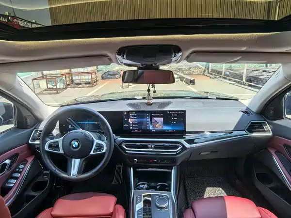 BMW 3 Series 2023