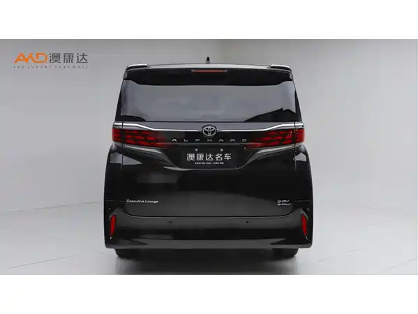Toyota Alphard 2025