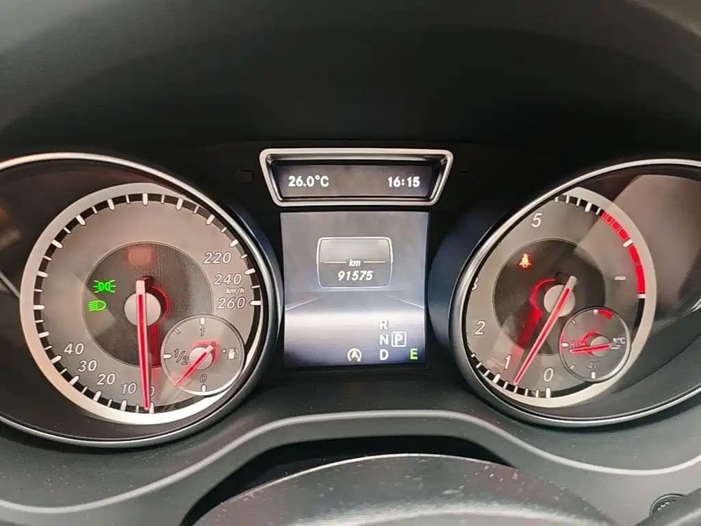 Mercedes-Benz GLA 2015