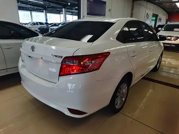 Toyota Vios 2015