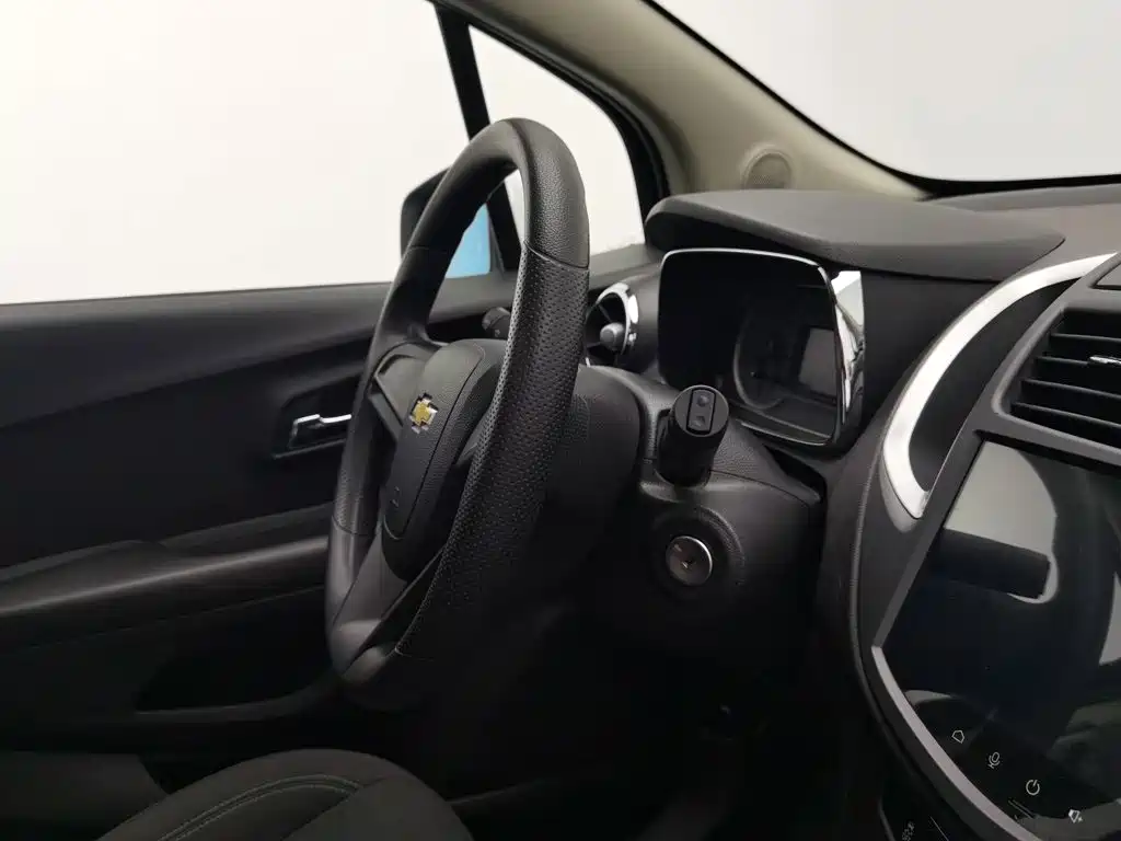 Chevrolet Trax 2015 — фото 22