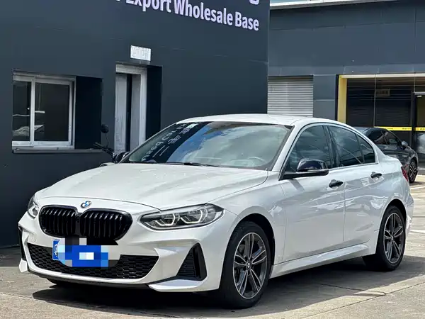 BMW 1 Series 2022