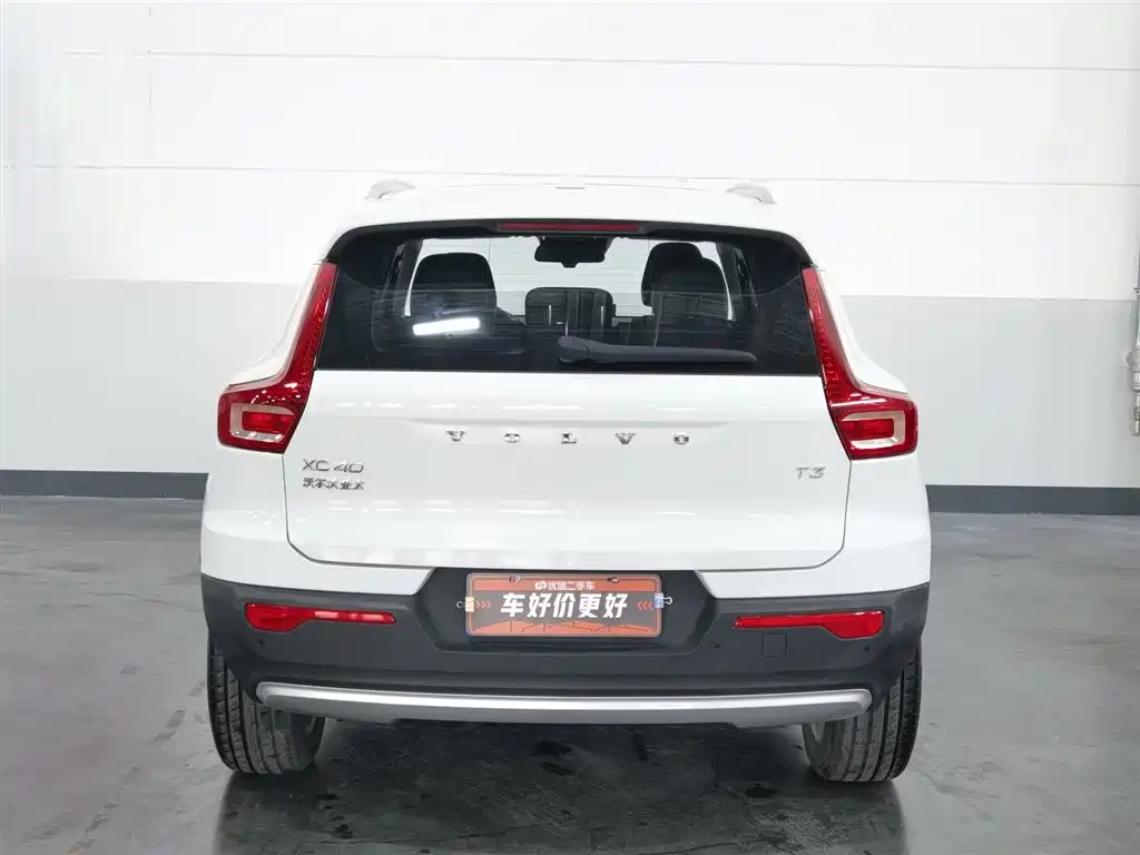 Volvo XC40 2019 — фото 4