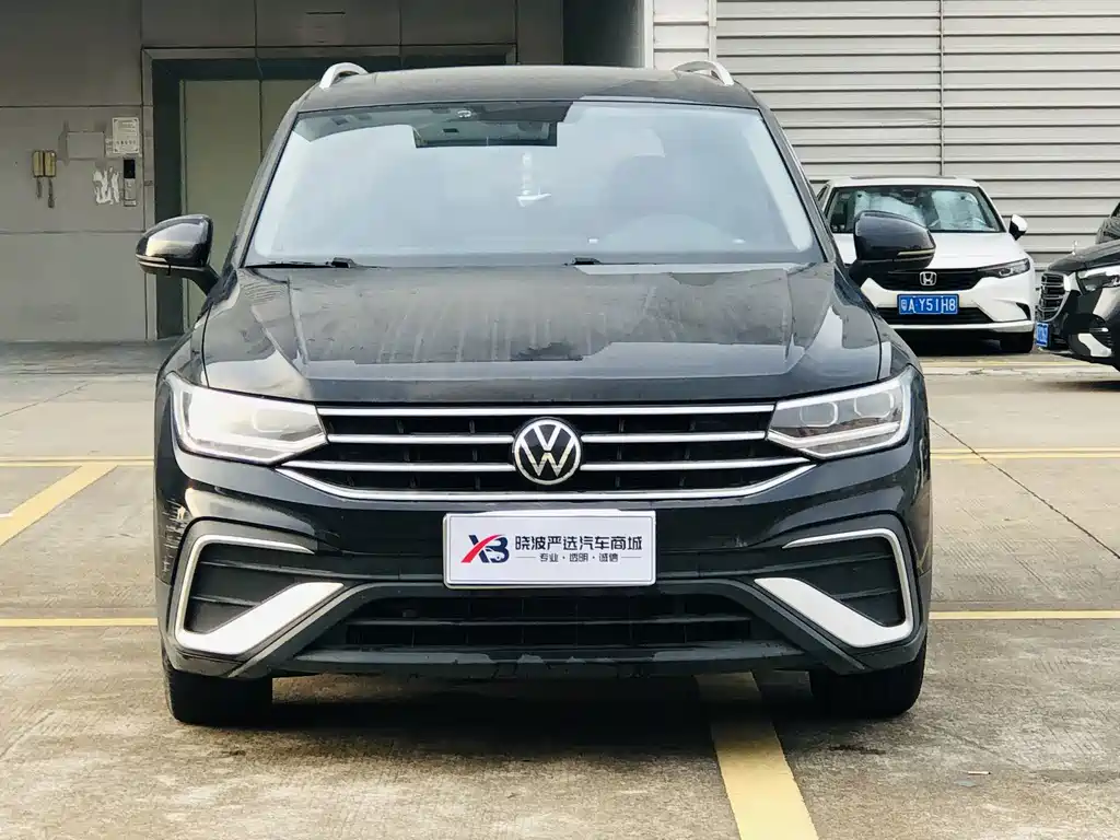 Volkswagen Tiguan L 2021 — фото 2