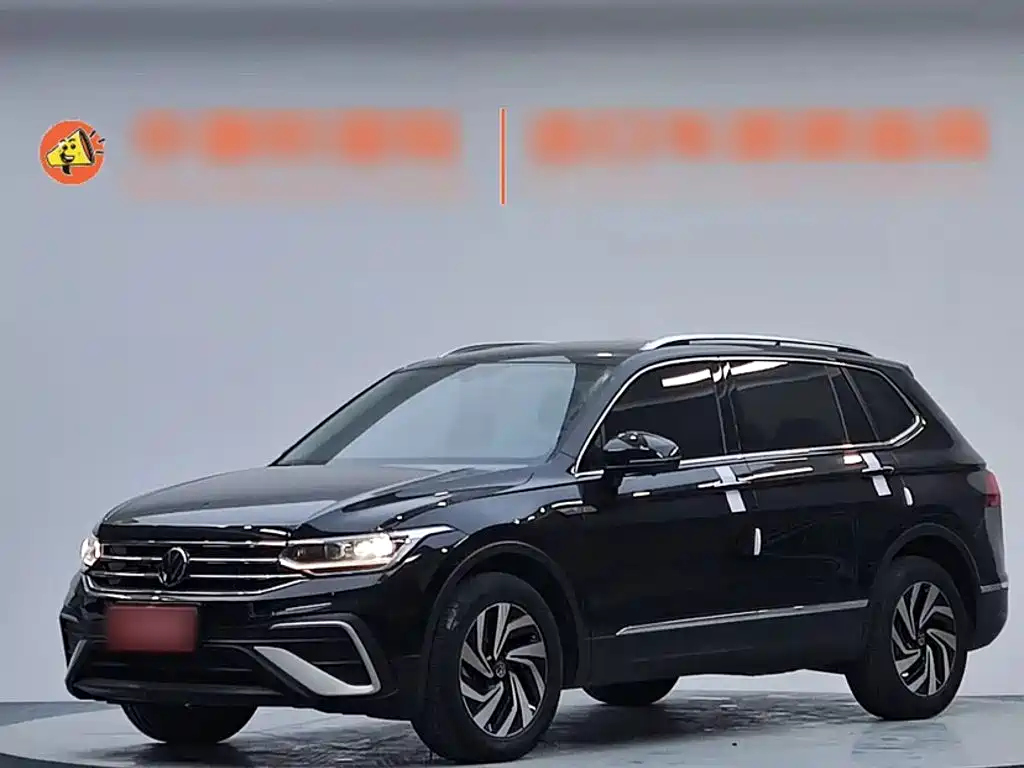 Volkswagen Tiguan L 2023 — фото 8