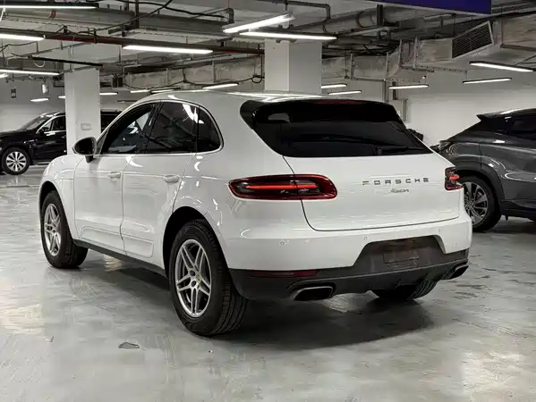 Porsche Macan 2017