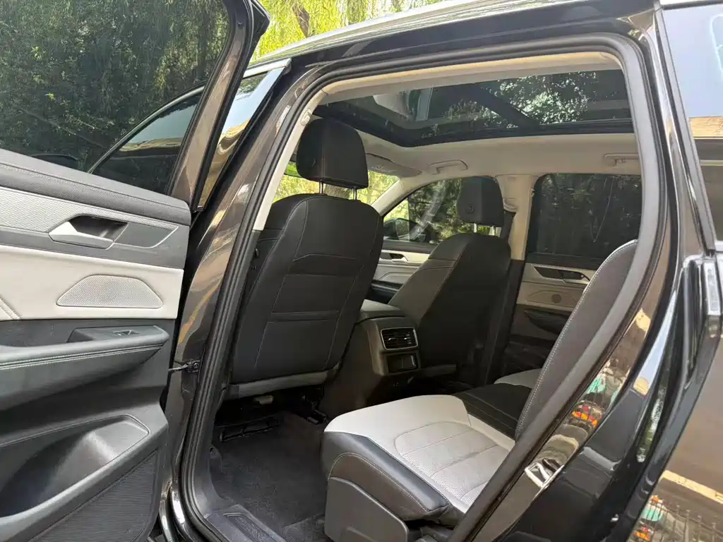 Volkswagen Tavendor 2023