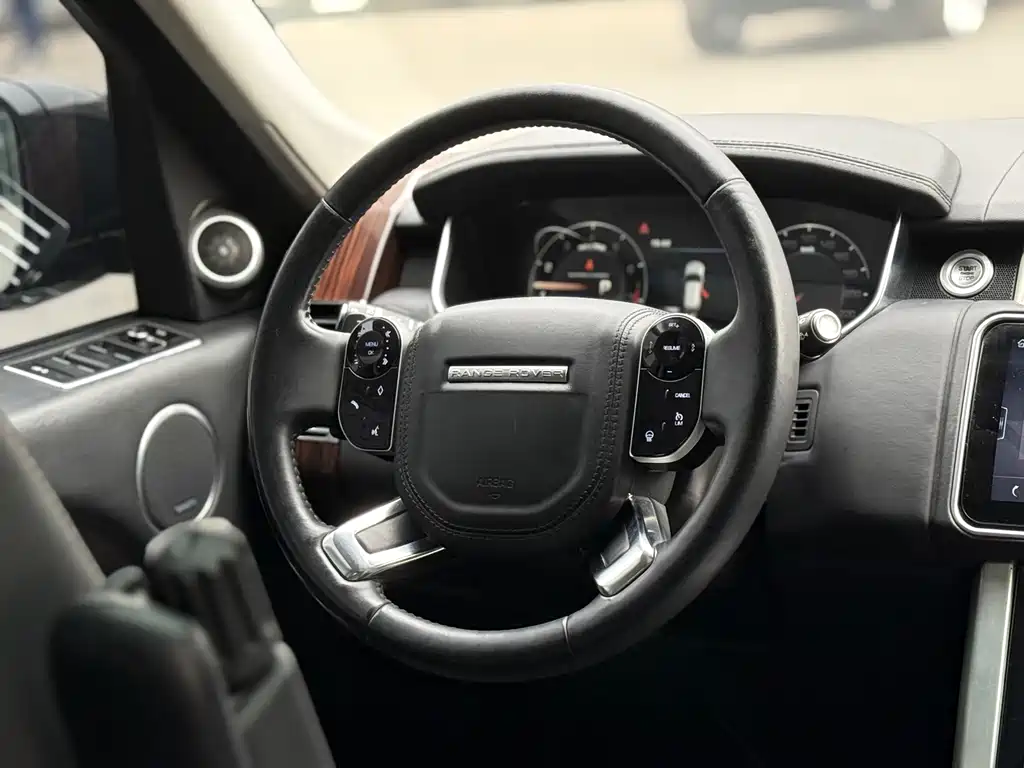 Land Rover Range Rover 2013 — фото 12