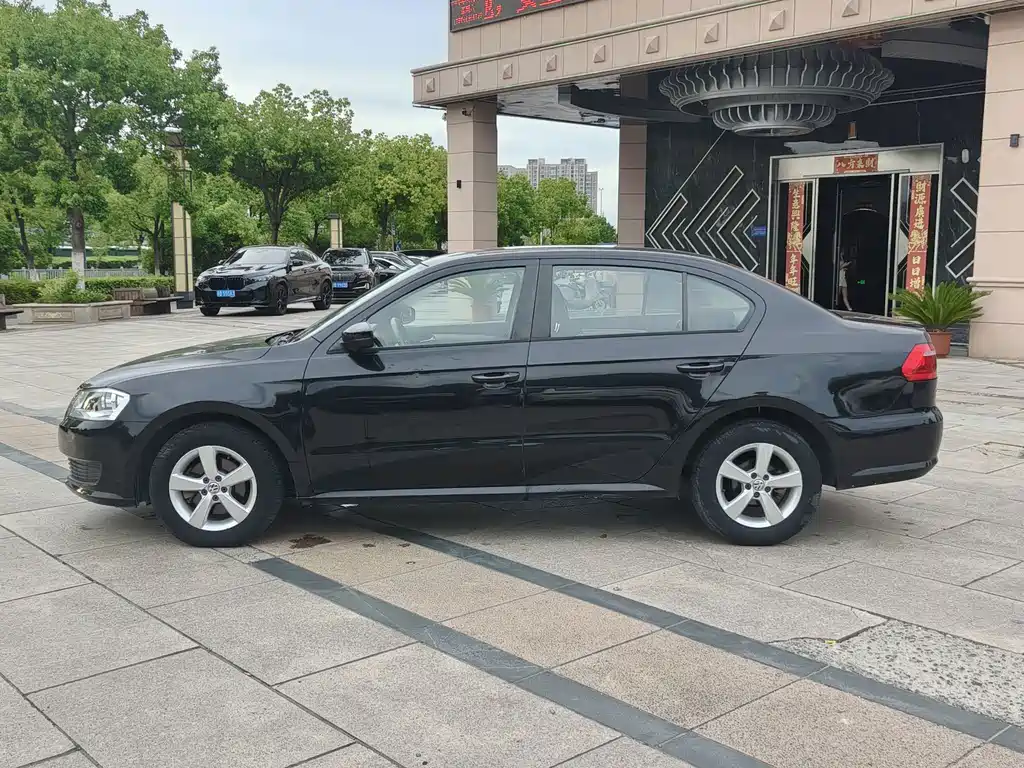 Volkswagen Lavida 2015