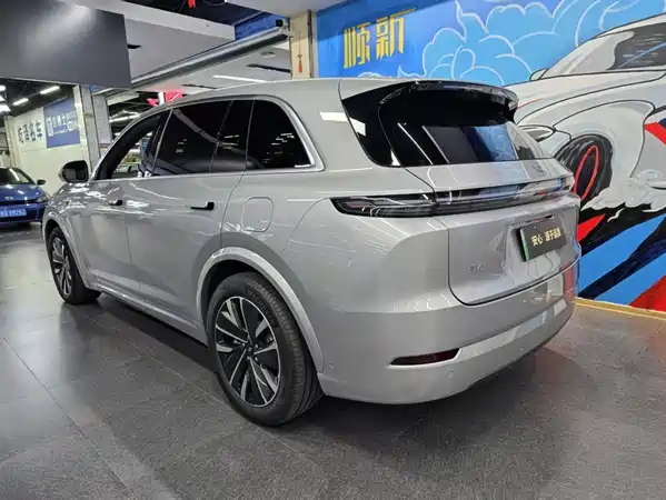 Li Auto L7 2025