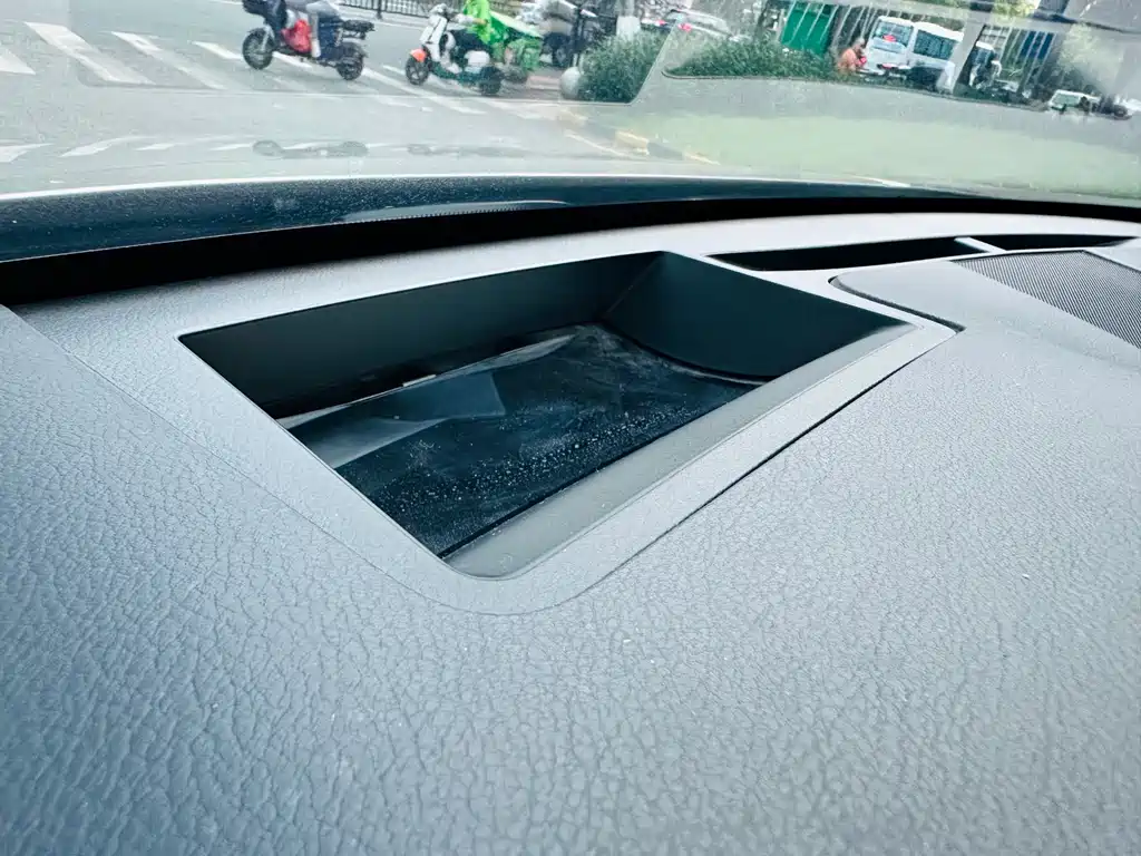 Lexus RX 2022 — фото 16