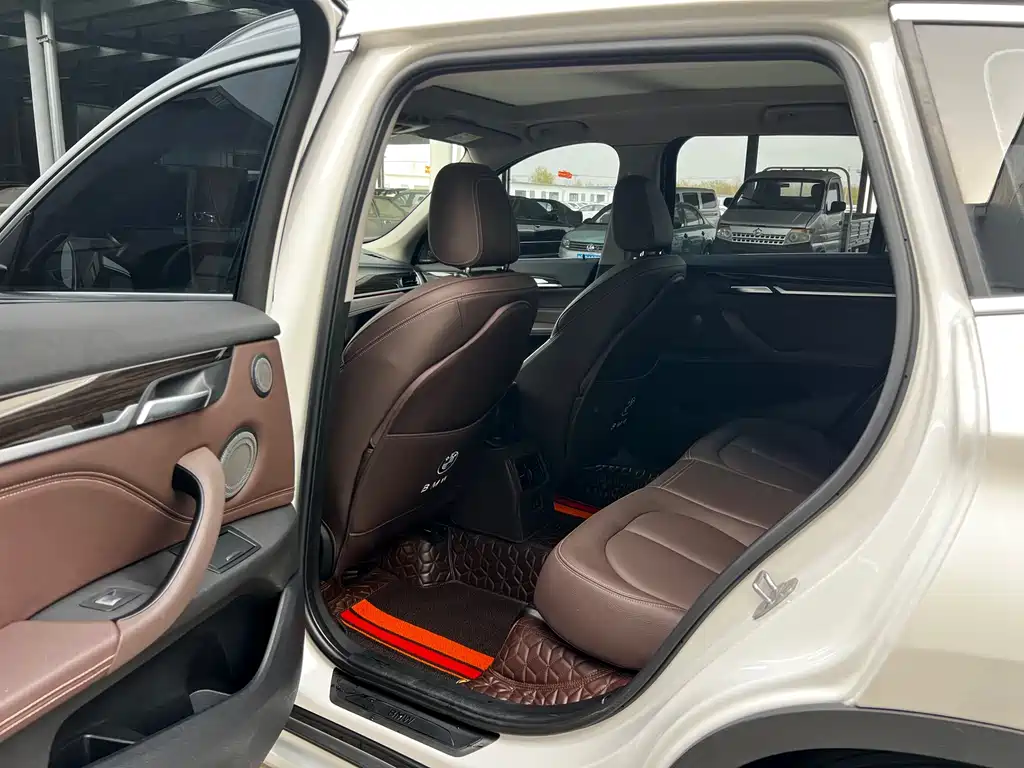 BMW X1 2023 — фото 12