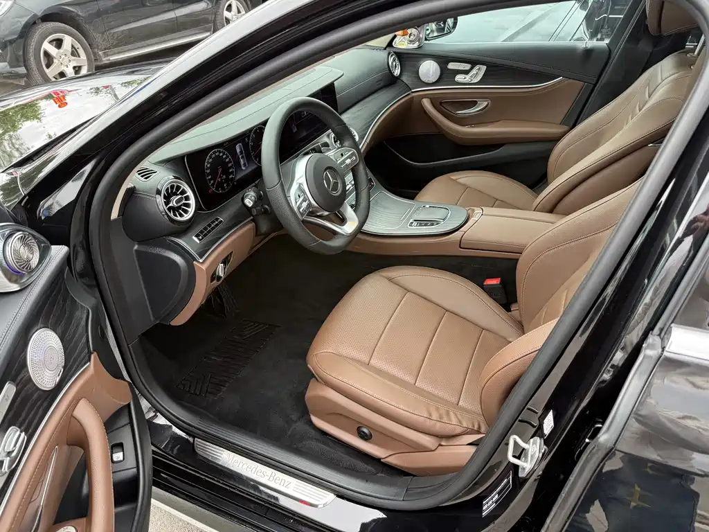 Mercedes-Benz E-Class 2020 — фото 3
