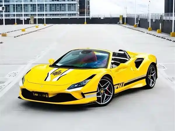 Ferrari F8 2023