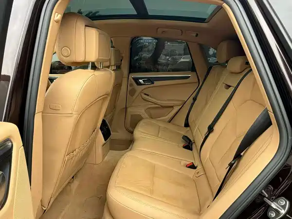 Porsche Macan 2017