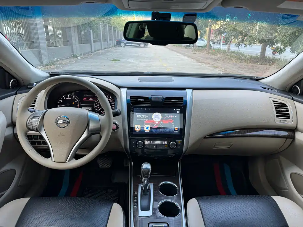 Nissan Teana 2015 — фото 13
