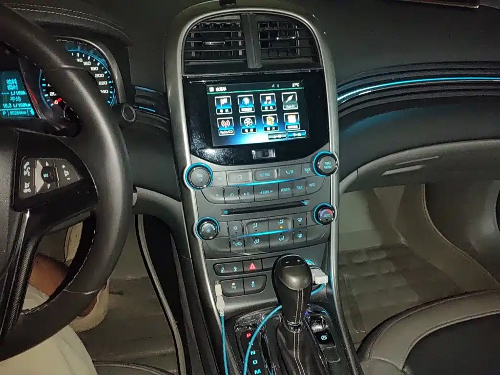 Chevrolet Malibu 2014 — фото 14