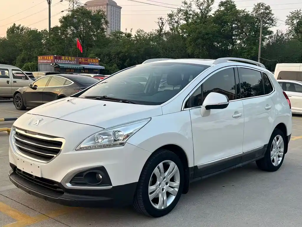 Peugeot 3008 2015 — фото 1