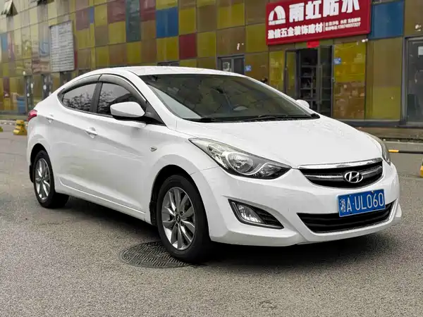 Hyundai Elantra Langdong 2015