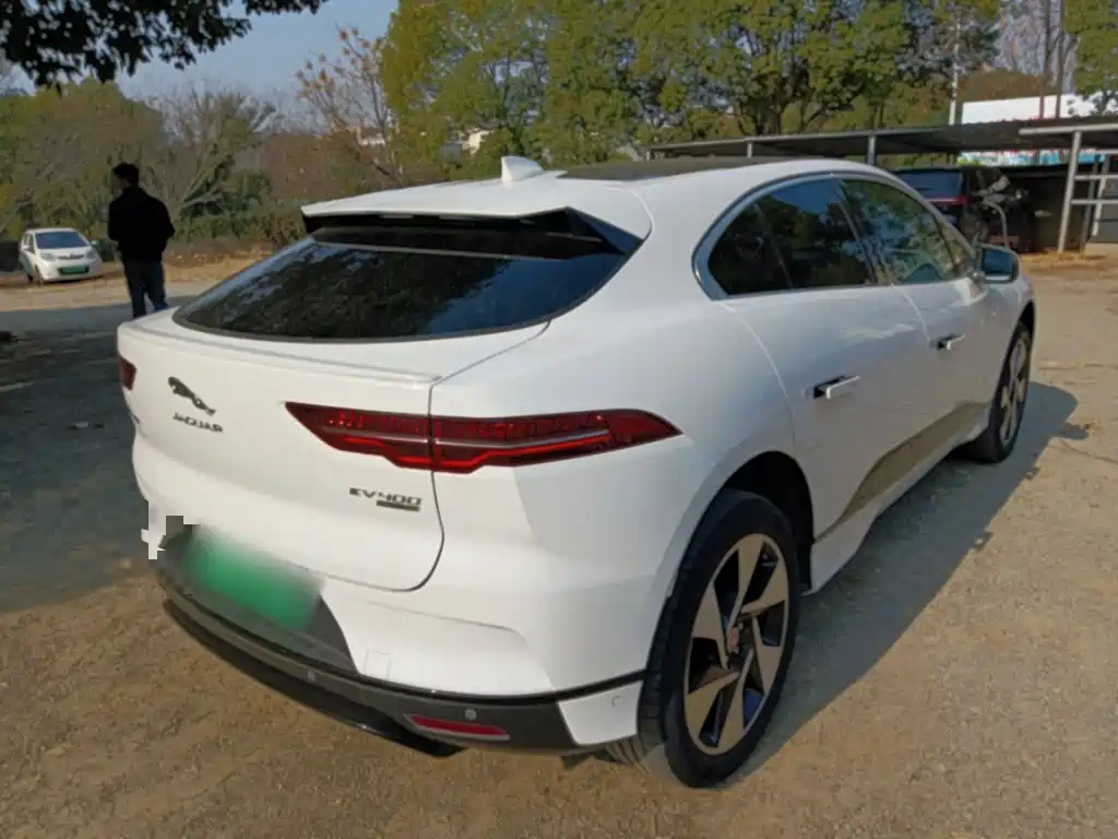 Jaguar I-PACE 2021 — фото 23