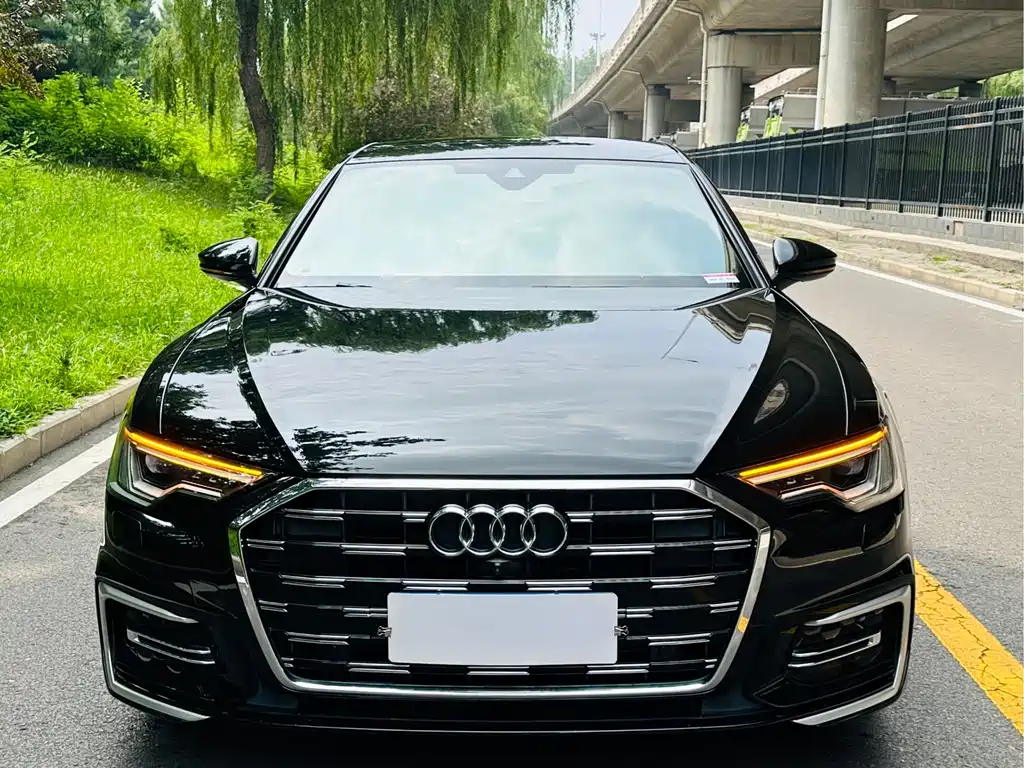 Audi A6L 2023