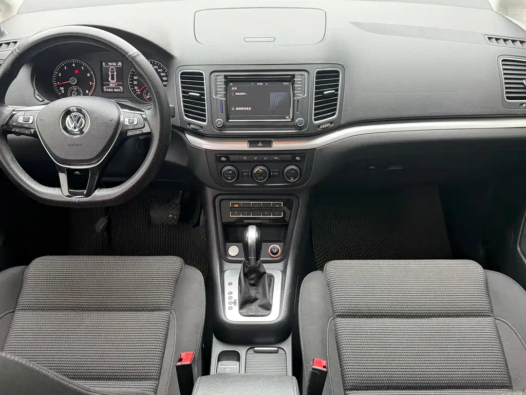 Volkswagen Sharan 2019 — фото 6