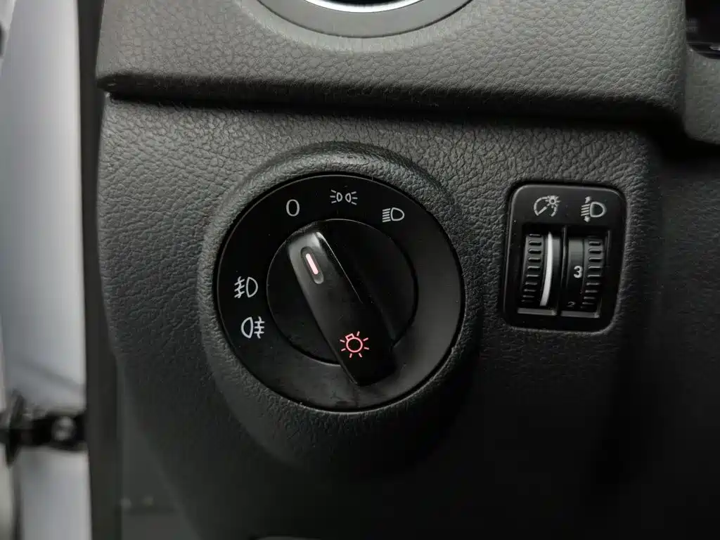 Volkswagen Tiguan 2012 — фото 21