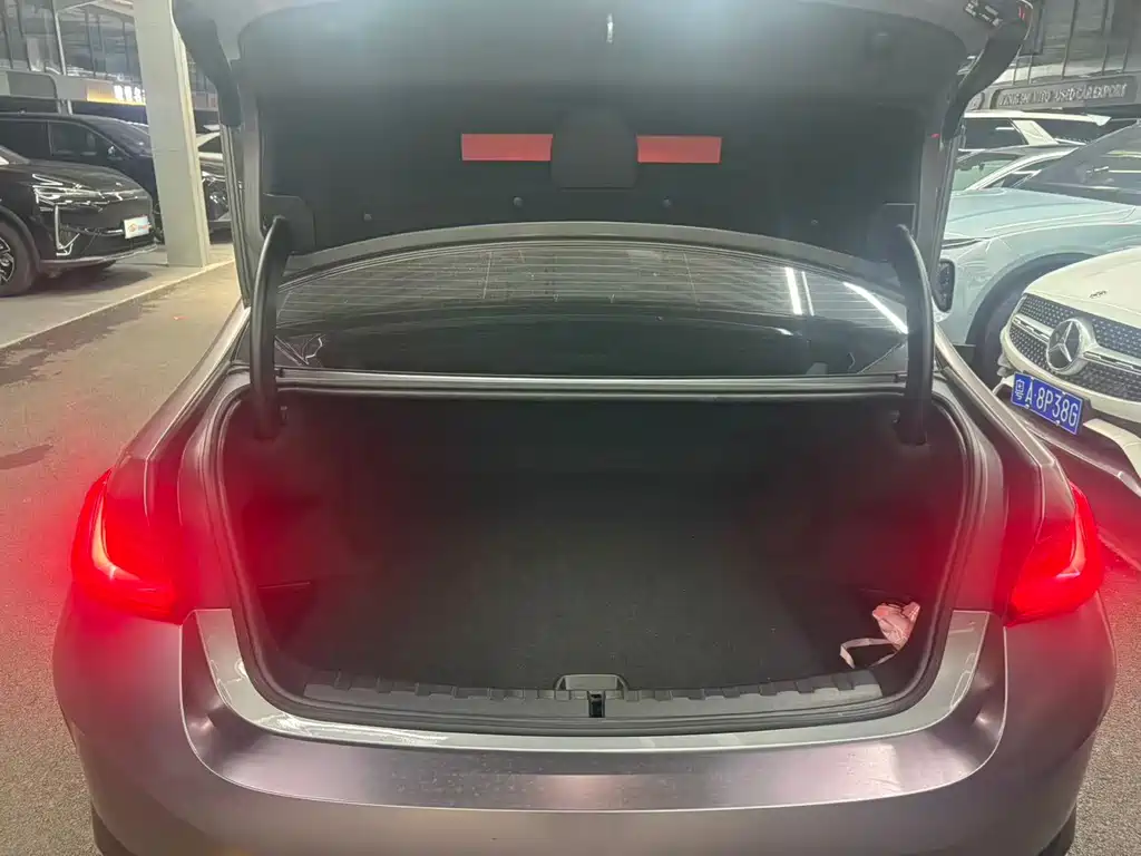BMW i3 2023 — фото 15