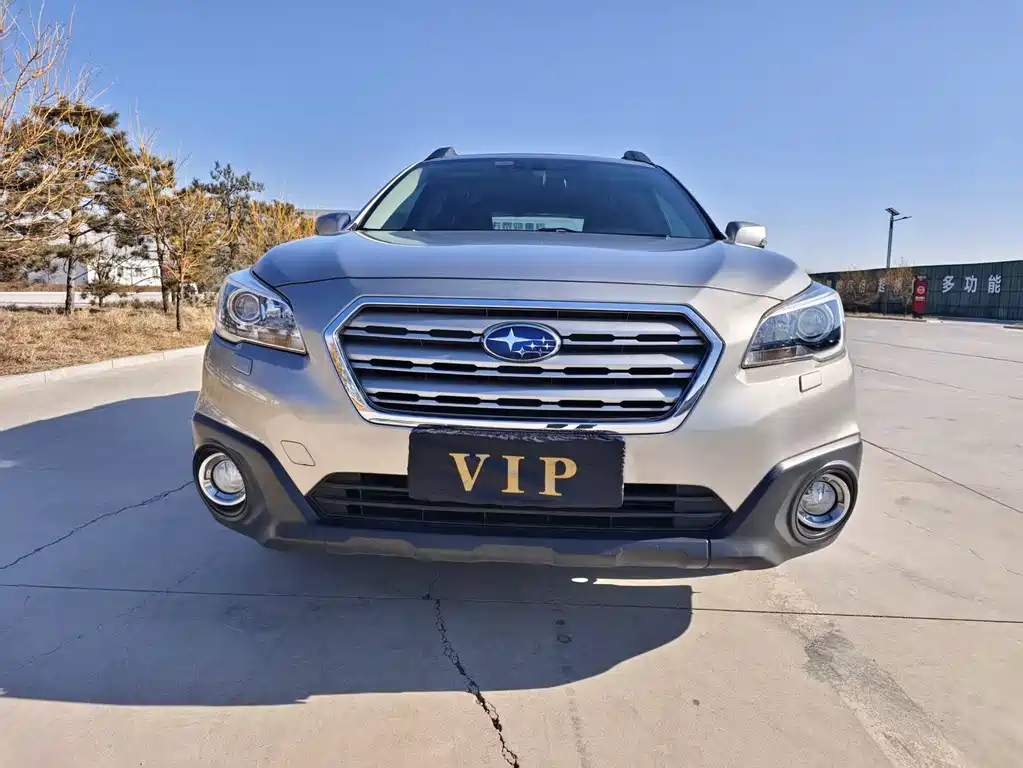 Subaru Outback 2018 — фото 2