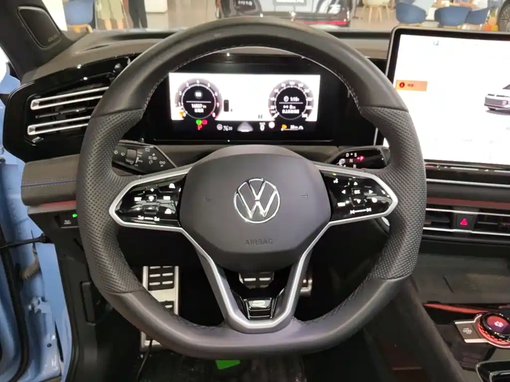 Volkswagen Tiguan L 2025 — фото 11