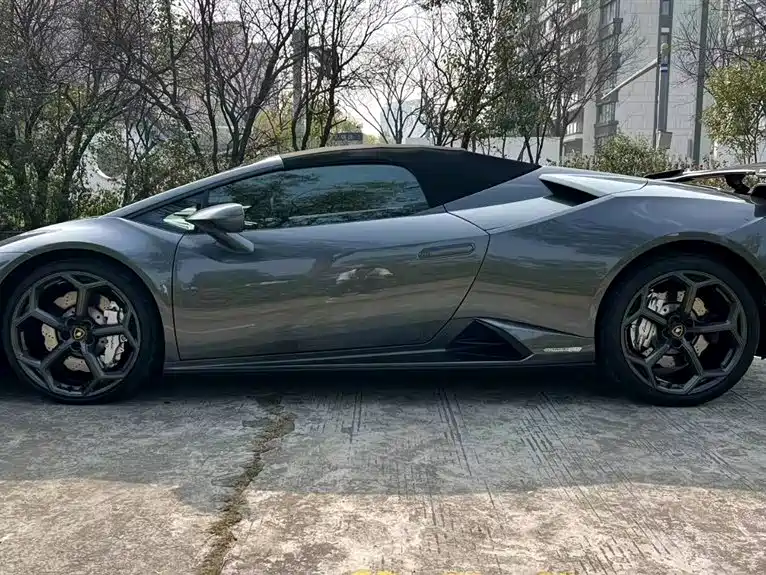 Lamborghini Huracán 2021 — фото 4