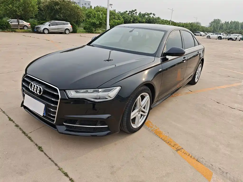 Audi A6L 2018 — фото 1