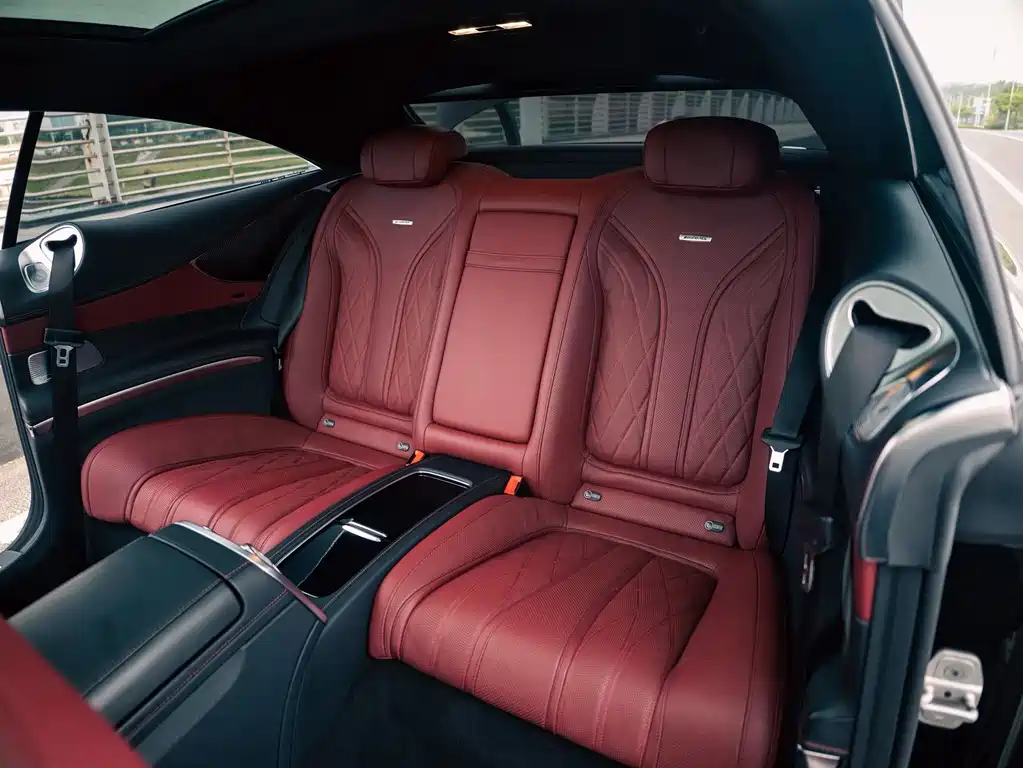 Mercedes-Benz S-Class AMG 2018 — фото 22
