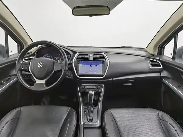 Suzuki S-Cross 2014