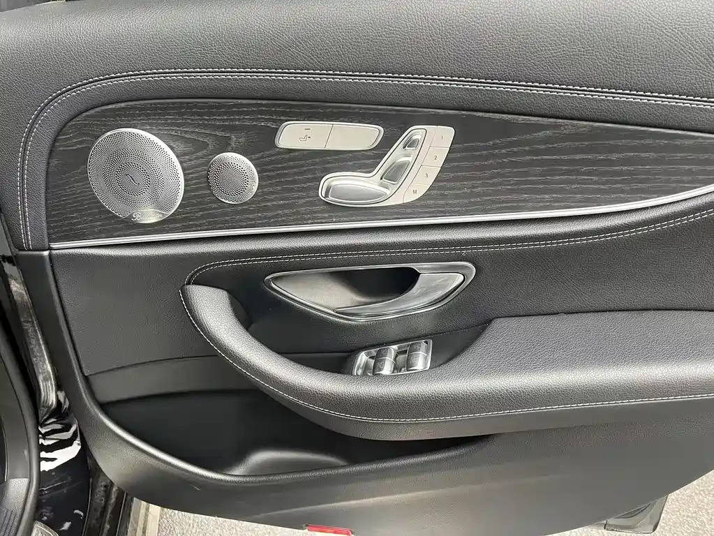 Mercedes-Benz E-Class 2020