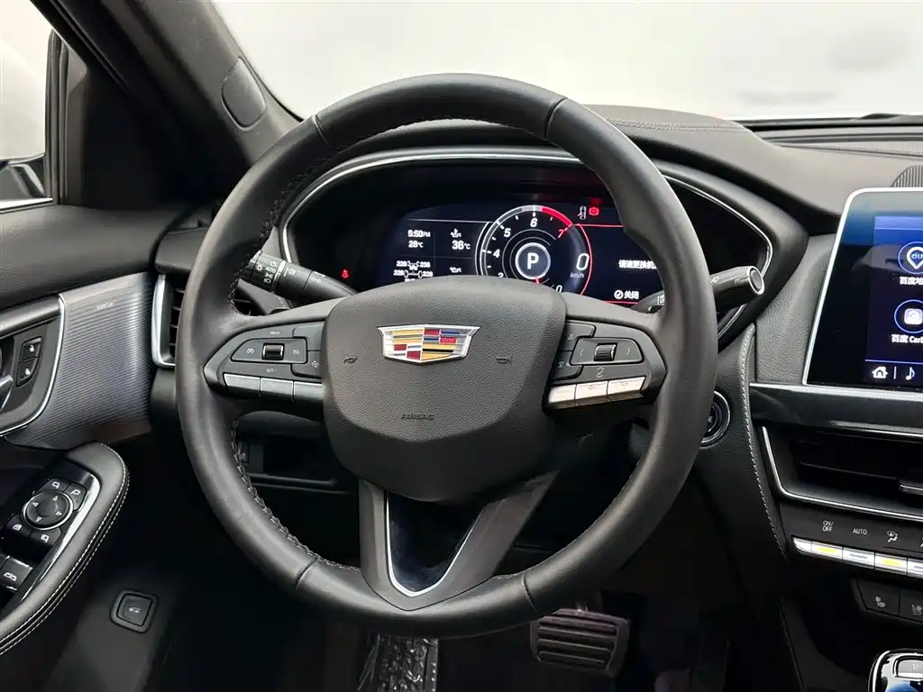 Cadillac CT5 2024 — фото 12