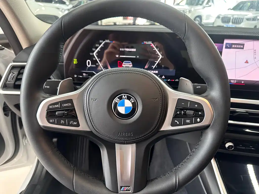 BMW 3 Series 2023 — фото 10