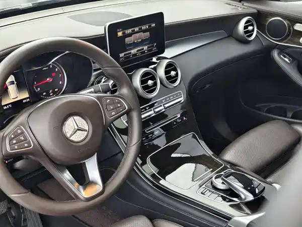 Mercedes-Benz GLC 2018
