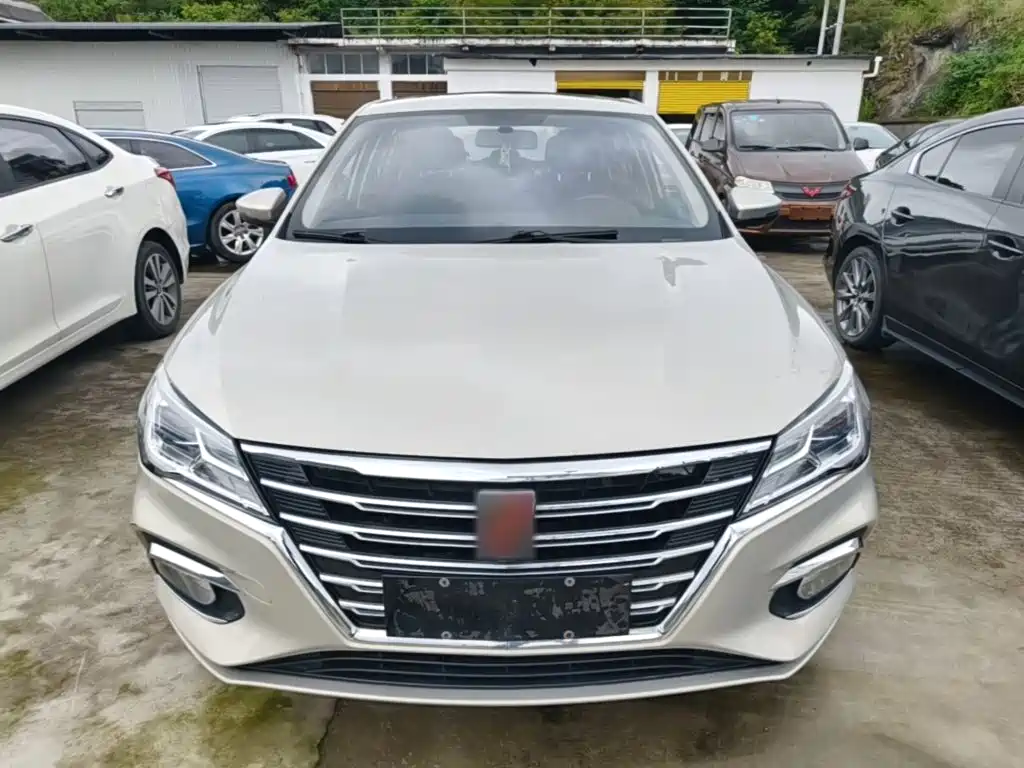 Roewe i5 2020