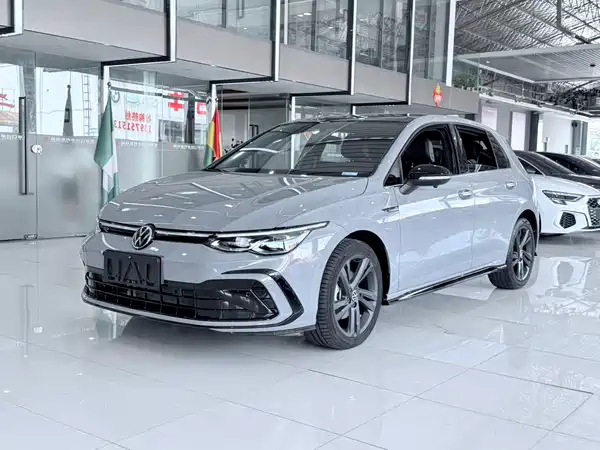 Volkswagen Golf 2023