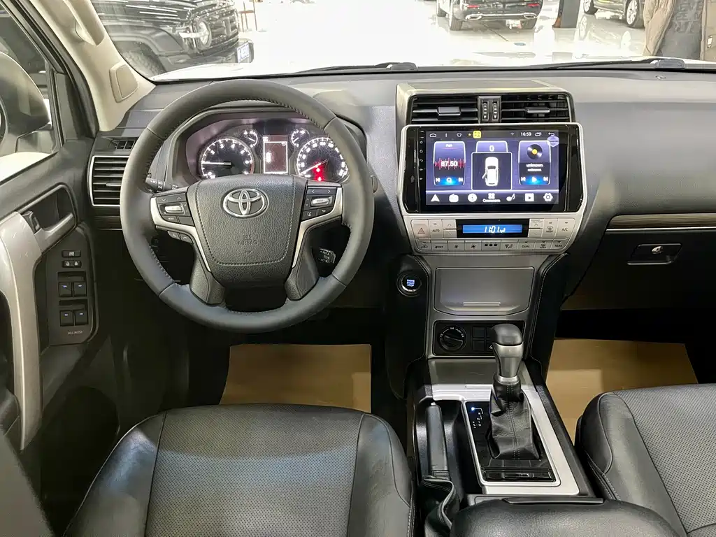 Toyota Prado 2019 — фото 10