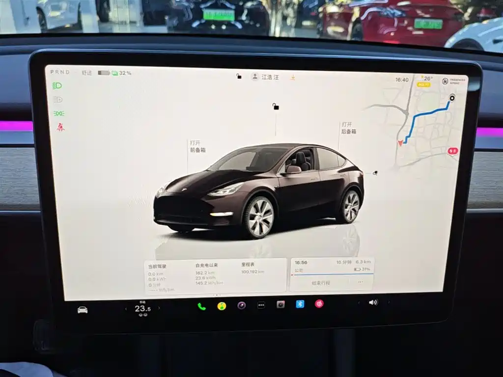 Tesla Model Y 2023 — фото 12