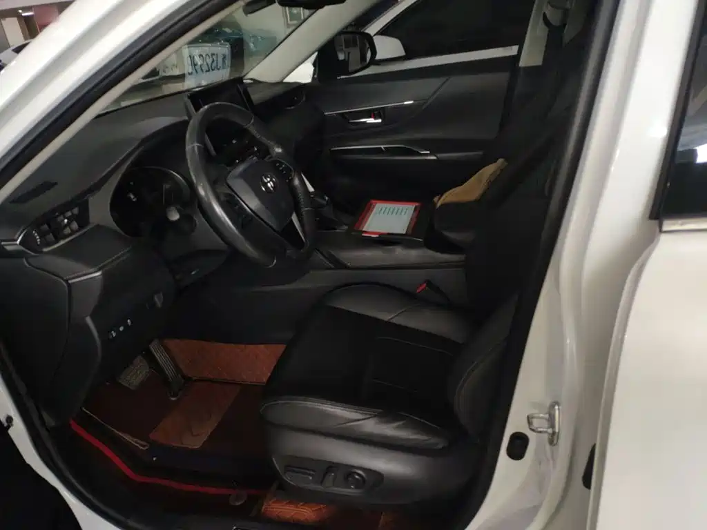Toyota Harrier 2021 — фото 15