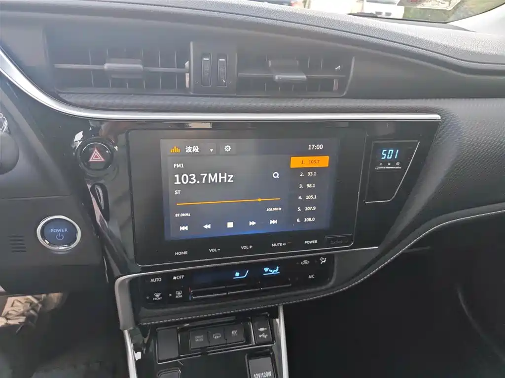 Toyota Levin Twin Engine E+ 2019 — фото 10